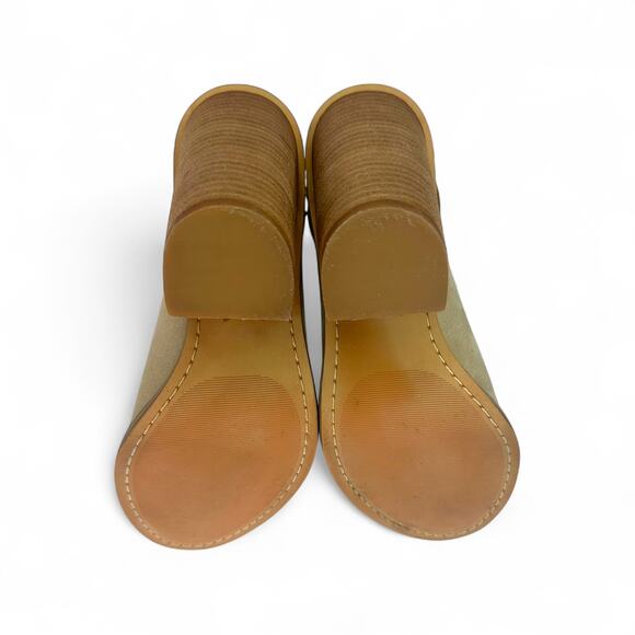 Marc Fisher Women's Vashi Ankle Strap Heels 7 Beige Tan Neutral Suede Sandals - Picture 7 of 11